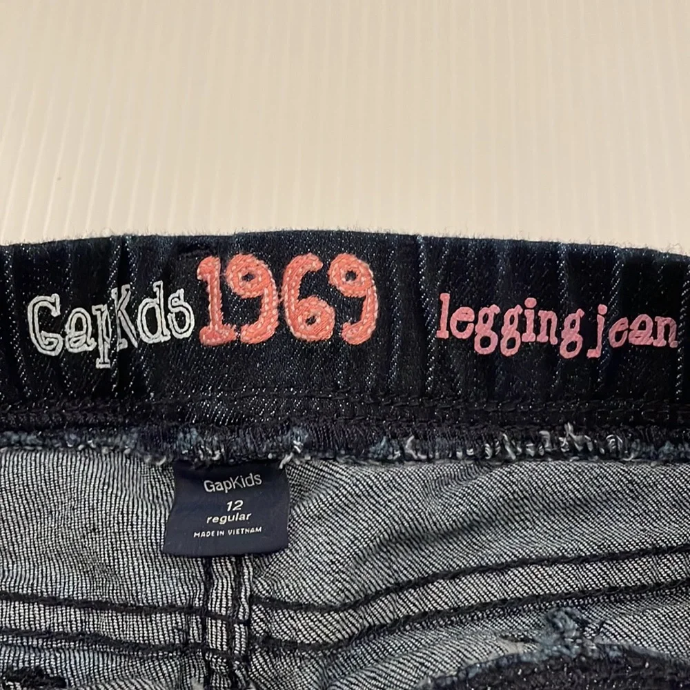 Gap kids 1969 dark blue legging jean, girls size 12